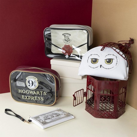 Set Trousse De Toilette Et Pochette Maquillage Harry Potter Sur