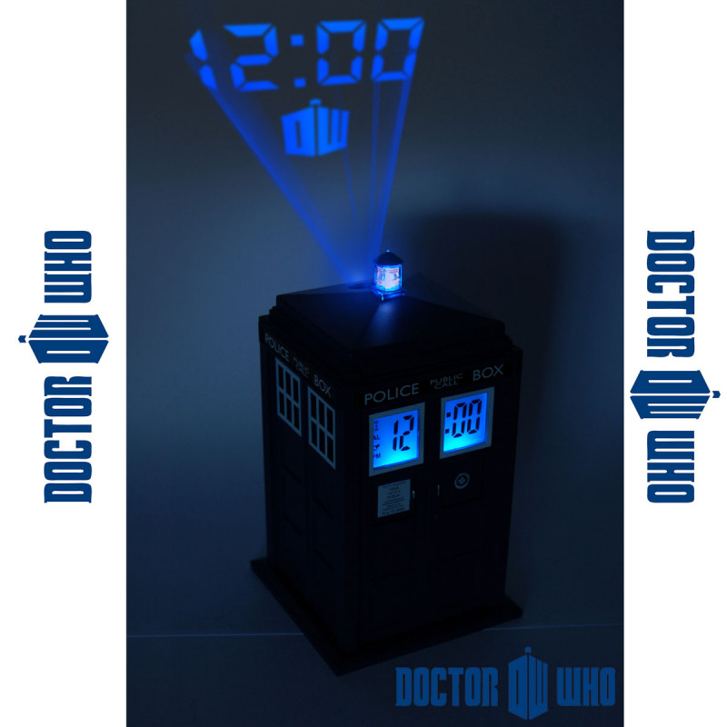 Inspiré de la célèbre série anglaise de la BBC, ce mini réveil en forme de la cabine Tardis va combler tous les amateurs du Docteur Who...
