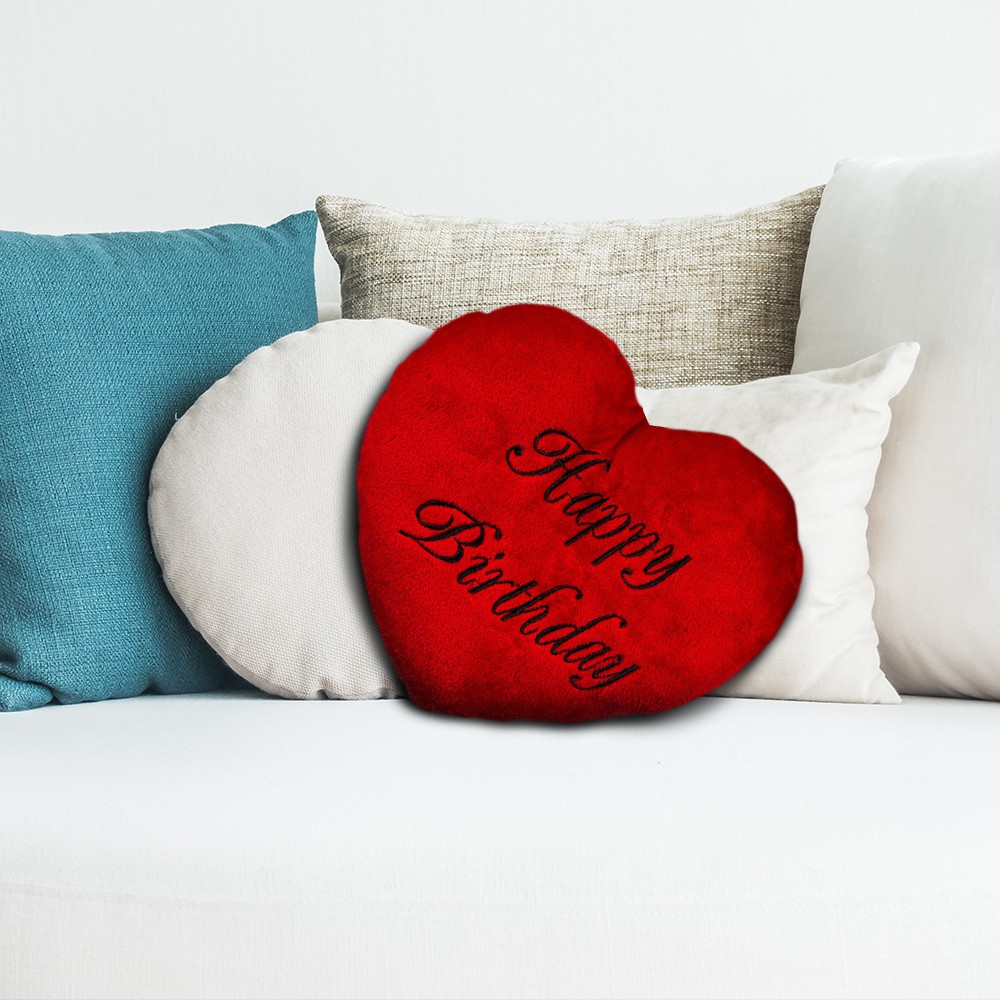 Coussin Joyeux Anniversaire Forme Coeur Rouge En Peluche Sur Logeekdesign