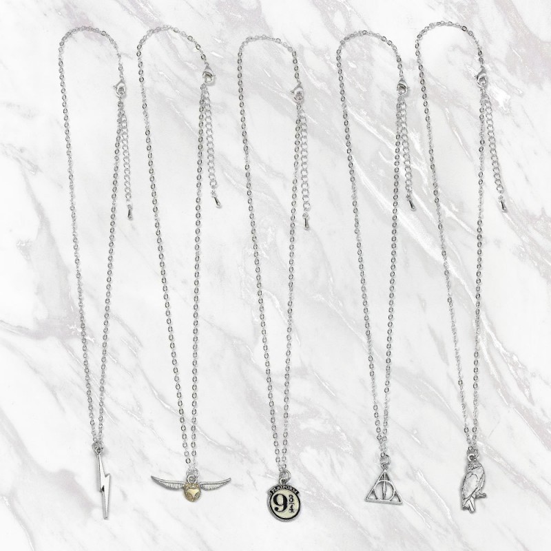 Bijou Harry Potter : collier avec pendentif symbole Poudlard sur  Logeekdesign